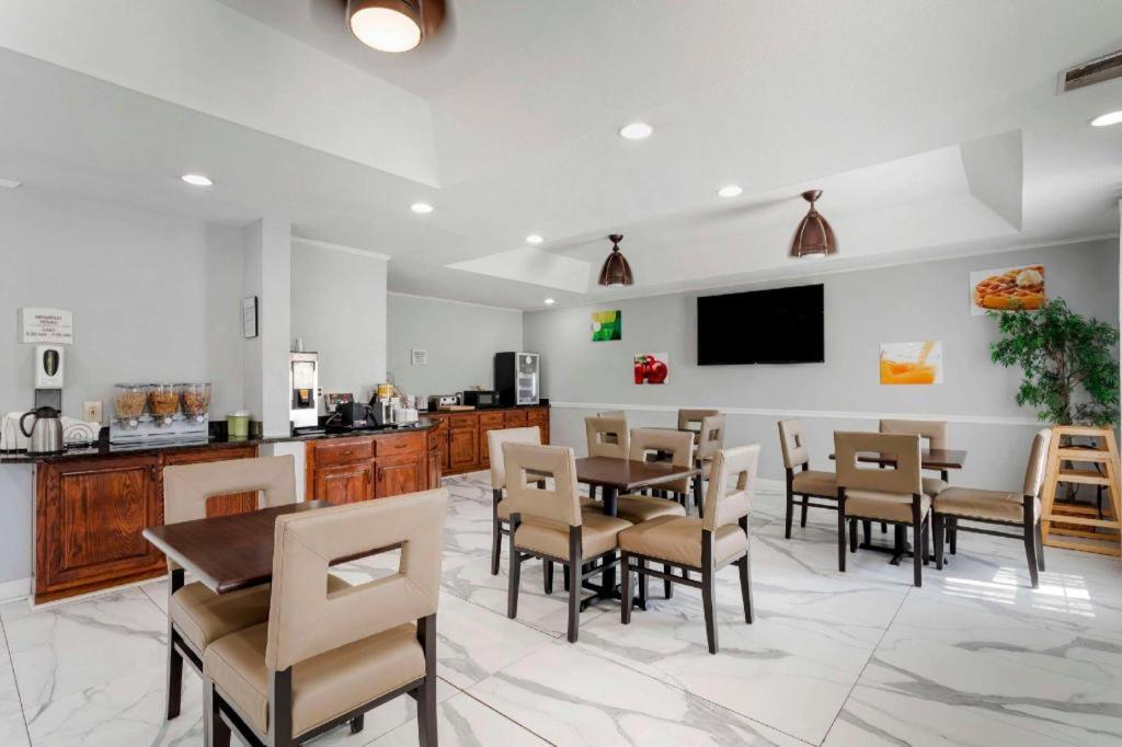 Quality Inn Oak Ridge Ngoại thất bức ảnh